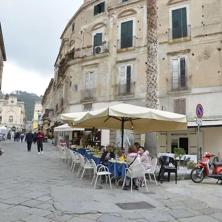 La Casetta In Centro Apartment